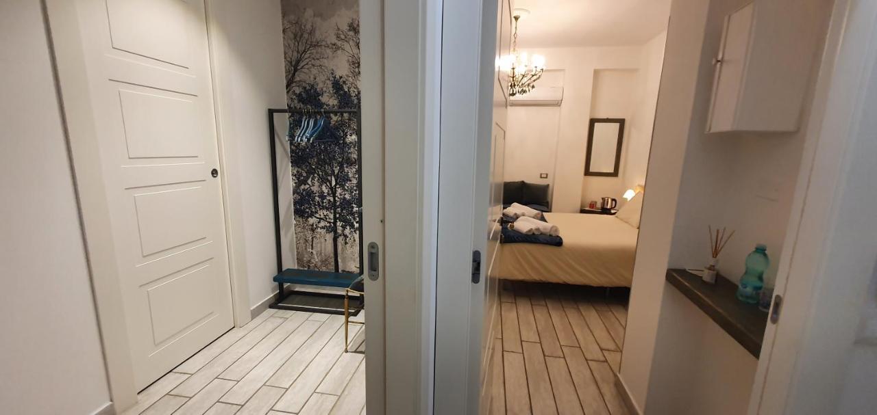 Piazza Martiri Rooms Cagliari Exterior photo